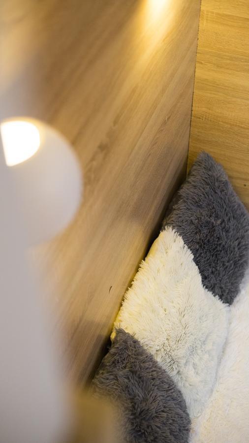 Smart Apartment On Filatova 리비프 외부 사진